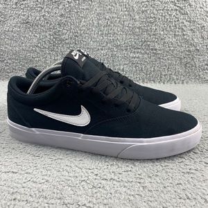 Nike SB Charge Skate Shoes Mens Size 11 Sneakers Canvas Black White Lace Up